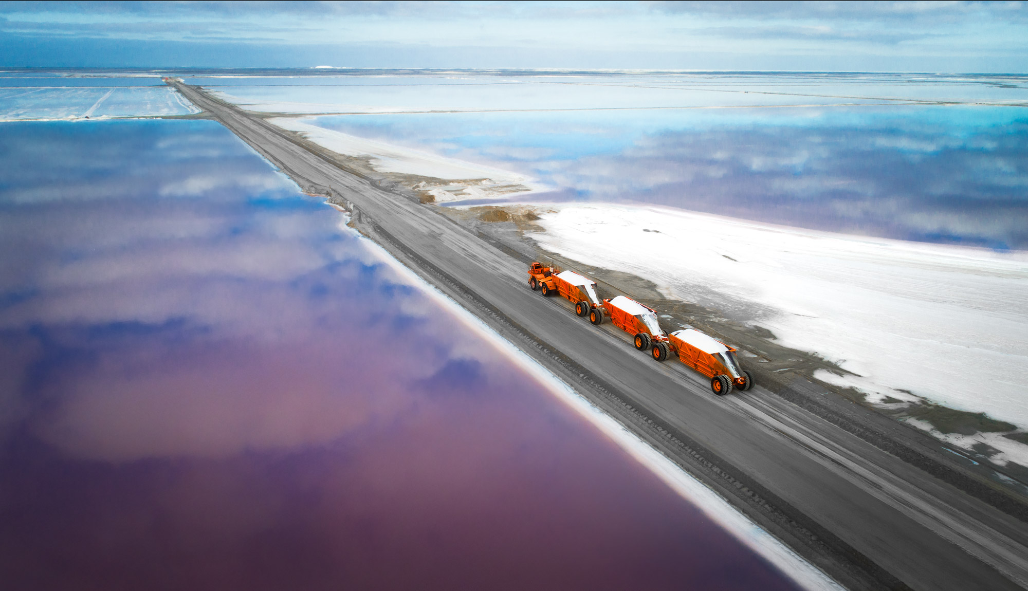 salt-transport-truck
